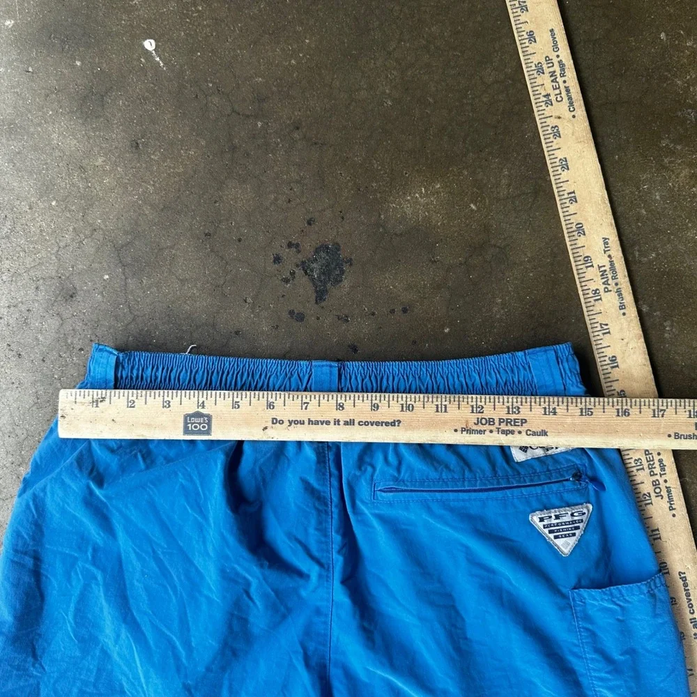 Columbia PFG Fishing Shorts Mens Small Blue Omni-Shade Mesh Lined 6in